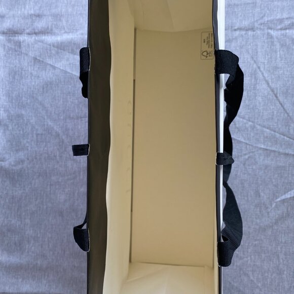 Gucci Shopping Bag - Picture 7 of 8